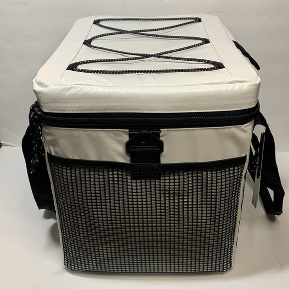 Igloo Marine Ultra Insulated Cooler Bag 24 Can 2 Day Cold Retention New - Picture 6 of 12